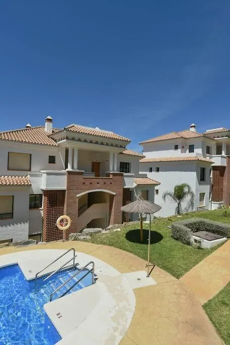 Paraiso De Los Patricios Rodeado De Campos De Golf Casares Apartment